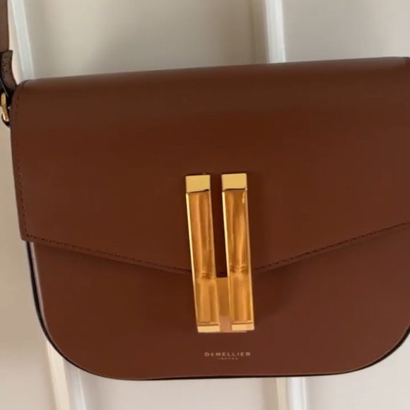 DeMellier The Small Vancouver, Tan Smooth [the "it" color right now], New - Picture 9 of 16